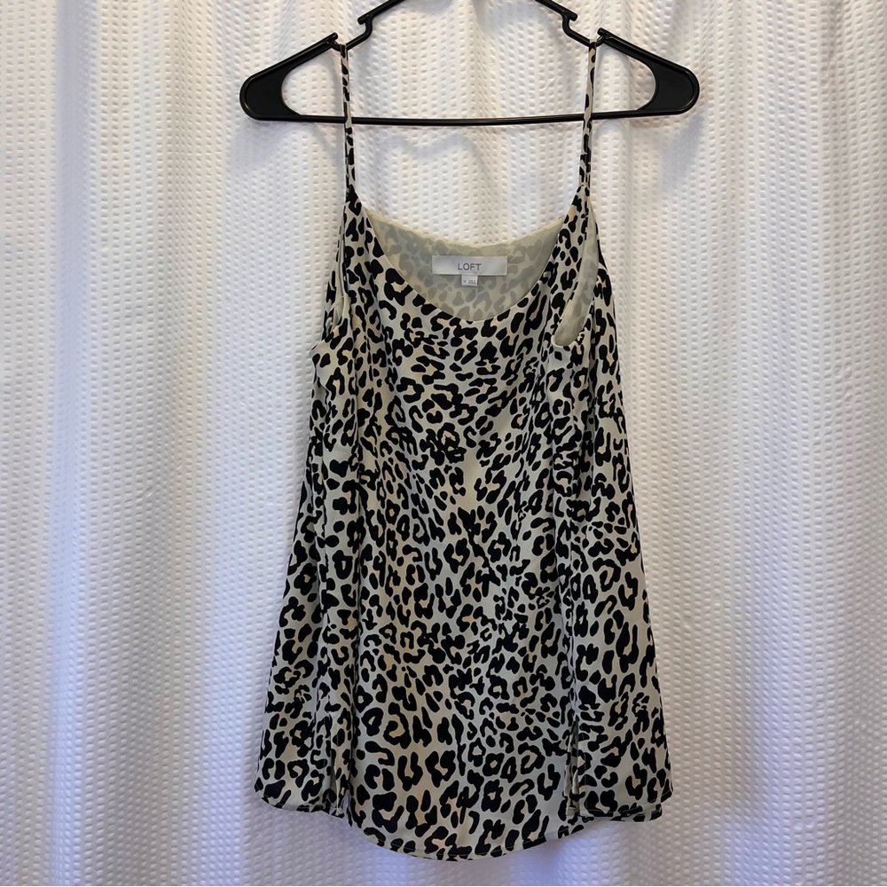 LOFT Camisole Leopard Print Shell Size Medium